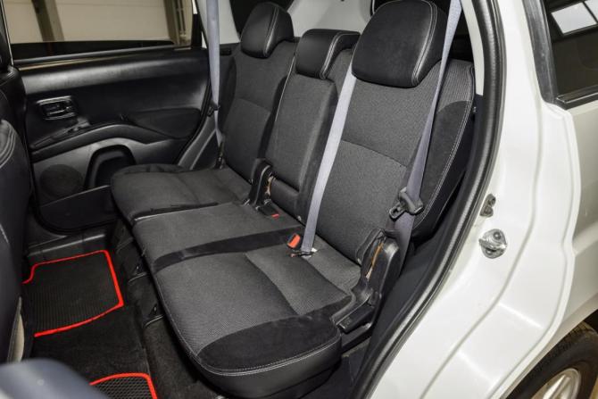 Citroen C-Crosser с пробегом 2010 года, цена 984 000 рублей, 333178 км, внедорожник, Автокод Объявления