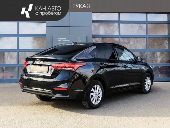 Hyundai Solaris II с пробегом 2019 года, цена 1 415 000 рублей, 81800 км, седан, Автокод Объявления
