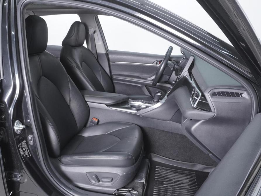 Toyota Camry VIII (XV70) Рестайлинг Ростов-на-Дону  - изображение 8