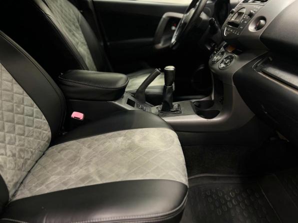 Toyota RAV4 III (XA30) с пробегом 2006 года, цена 949 000 рублей, 326712 км, внедорожник, Автокод Объявления