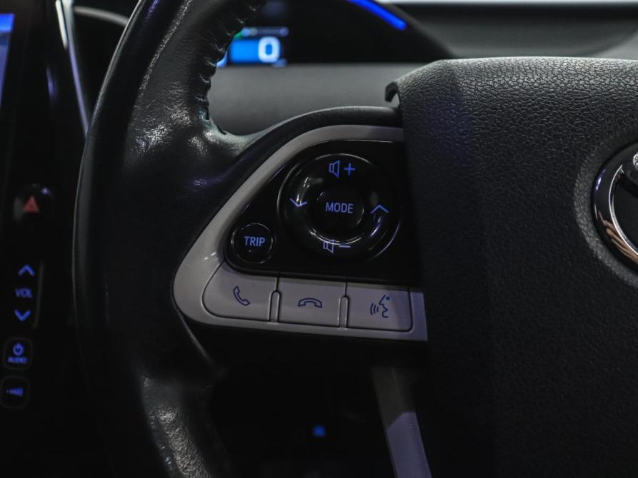 Toyota Prius IV (XW50) Красноярск  - изображение 18