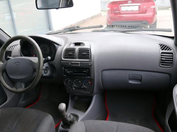 Hyundai Accent II с пробегом 2009 года, цена 320 000 рублей, 300000 км, седан, Автокод Объявления