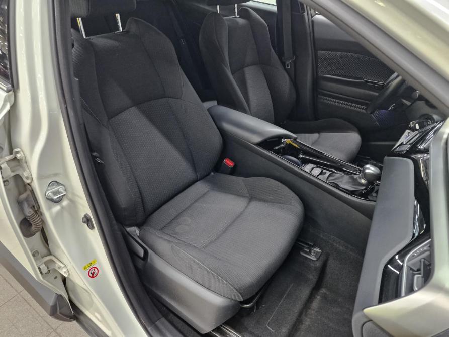 Toyota C-HR I Москва  - изображение 22