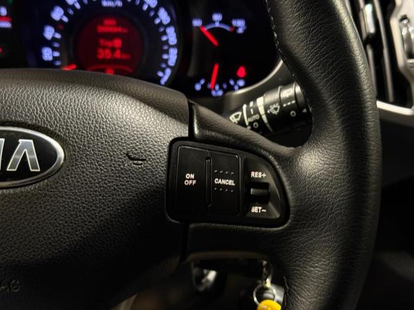 Kia Sportage III с пробегом 2013 года, цена 1 400 000 рублей, 200563 км, внедорожник, Автокод Объявления