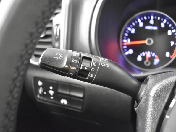 Kia Sportage IV Рестайлинг с пробегом 2019 года, цена 2 340 900 рублей, 103842 км, внедорожник, Автокод Объявления