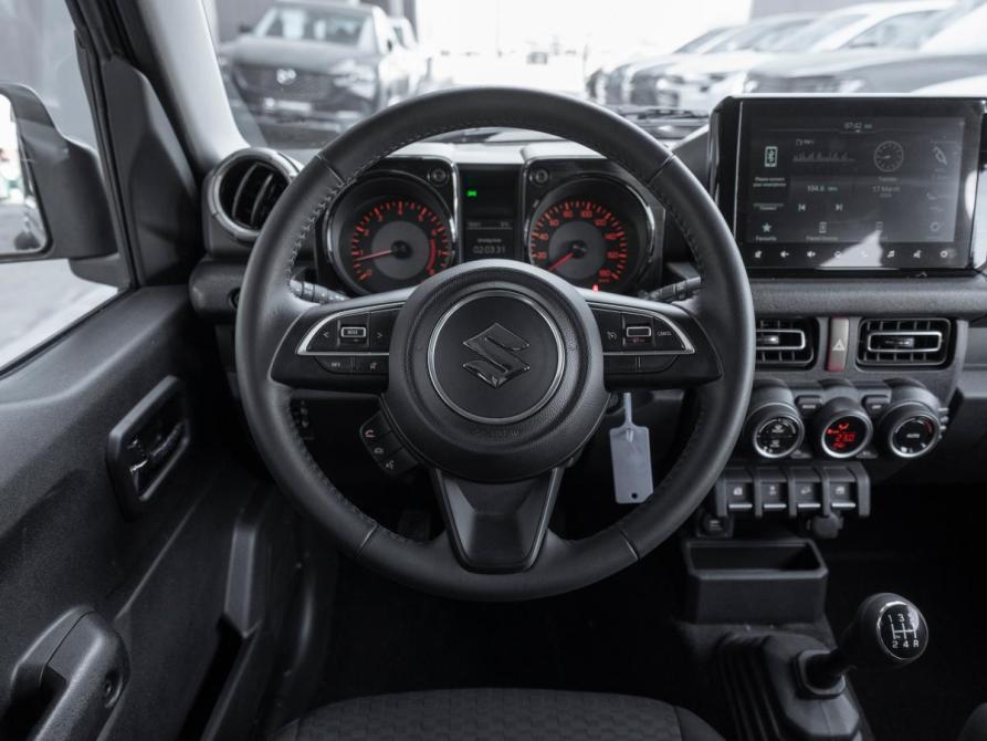 Suzuki Jimny IV Москва  - изображение 10