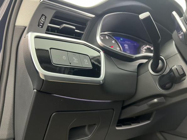 Audi A6 V (C8) с пробегом 2019 года, цена 3 550 000 рублей, 95510 км, седан, Автокод Объявления