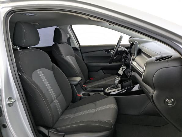 Kia Cerato IV Рестайлинг с пробегом 2021 года, цена 1 950 000 рублей, 86416 км, седан, Автокод Объявления