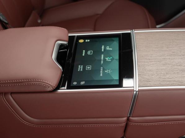 Новый Land Rover Range Rover V 2026 года, цена 27 990 000 рублей, внедорожник, Автокод Объявления