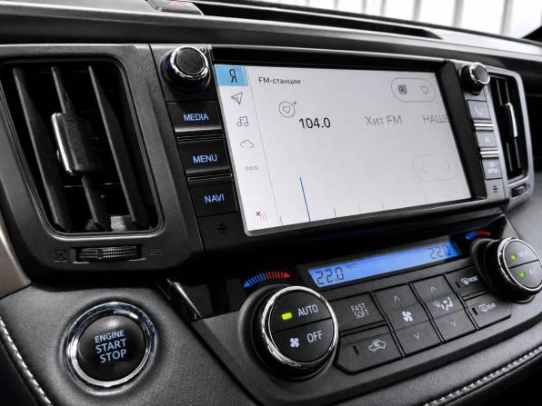 Toyota RAV4 IV (XA40) Рестайлинг с пробегом 2019 года, цена 2 700 000 рублей, 128500 км, внедорожник, Автокод Объявления