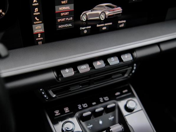 Porsche 911 VIII (992) с пробегом 2021 года, цена 17 439 000 рублей, 18871 км, купе, Автокод Объявления