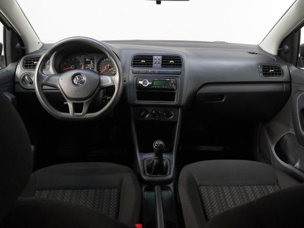 Volkswagen Polo V Рестайлинг с пробегом 2018 года, цена 860 000 рублей, 145191 км, седан, Автокод Объявления
