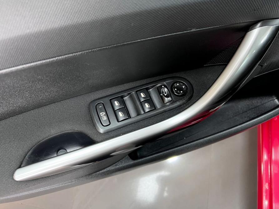 Peugeot 308 I Рестайлинг Тверь  - изображение 14