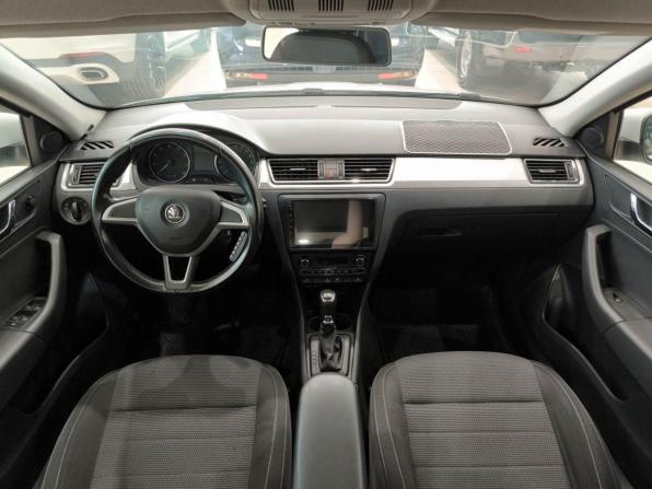 Skoda Rapid I с пробегом 2014 года, цена 830 000 рублей, 146111 км, лифтбек, Автокод Объявления
