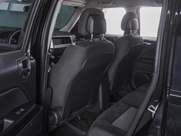 Jeep Liberty (Patriot) с пробегом 2015 года, цена 1 250 000 рублей, 167000 км, внедорожник, Автокод Объявления