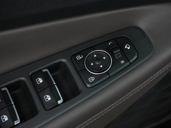 Hyundai Santa Fe IV Рестайлинг с пробегом 2021 года, цена 3 765 000 рублей, 69391 км, внедорожник, Автокод Объявления