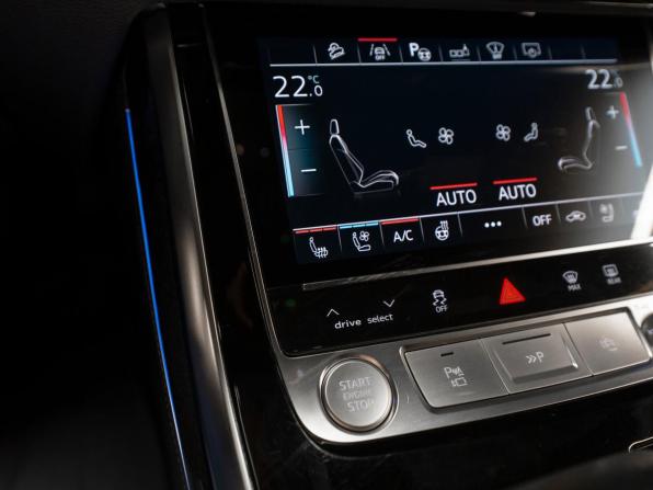 Audi Q8 I (4M) с пробегом 2018 года, цена 6 800 000 рублей, 124703 км, внедорожник, Автокод Объявления