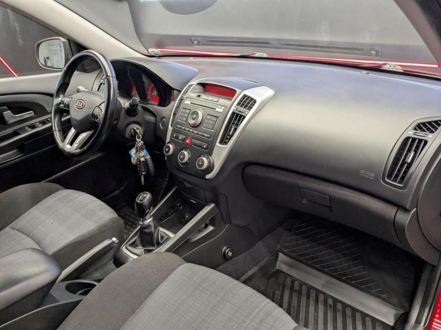 Kia Ceed I Рестайлинг Москва  - изображение 15
