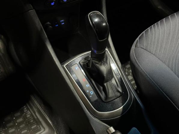 Hyundai Solaris I Рестайлинг с пробегом 2015 года, цена 1 100 000 рублей, 120440 км, седан, Автокод Объявления
