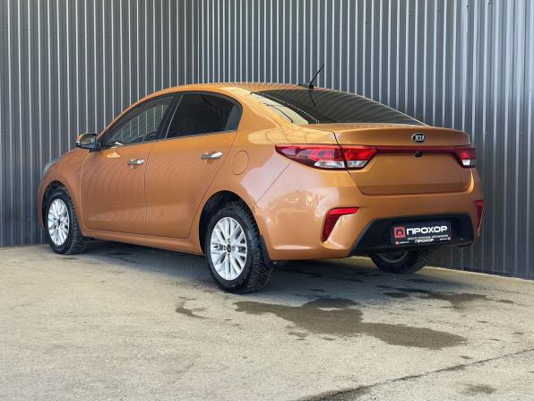 Kia Rio IV с пробегом 2017 года, цена 1 370 000 рублей, 84389 км, седан, Автокод Объявления