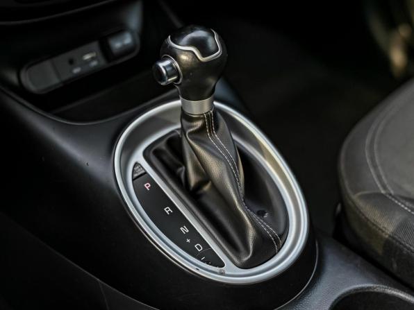 Kia Soul II Рестайлинг с пробегом 2018 года, цена 1 269 000 рублей, 259203 км, хэтчбек, Автокод Объявления