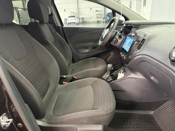 Renault Kaptur I с пробегом 2019 года, цена 1 437 000 рублей, 59701 км, внедорожник, Автокод Объявления