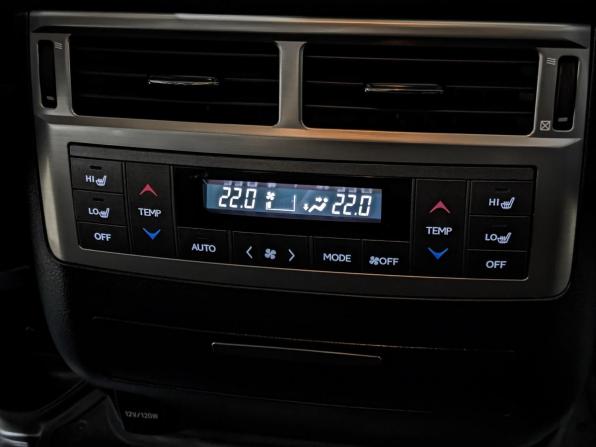 Lexus LX III Рестайлинг с пробегом 2013 года, цена 5 590 000 рублей, 110022 км, внедорожник, Автокод Объявления