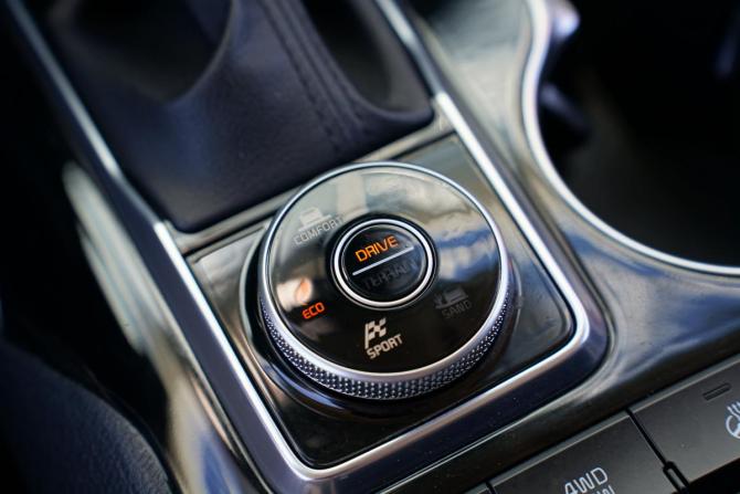 Kia Mohave I Рестайлинг 2 с пробегом 2022 года, цена 4 961 000 рублей, 108278 км, внедорожник, Автокод Объявления