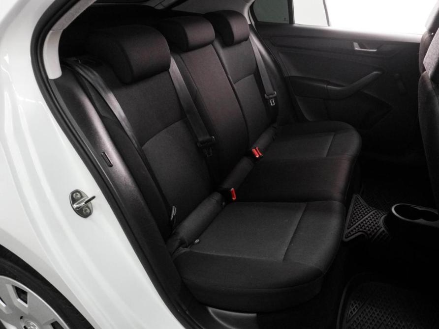 Skoda Rapid I Рестайлинг Воронеж  - изображение 7