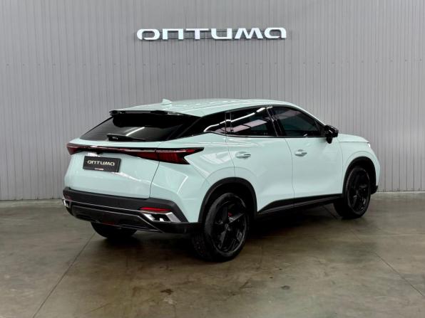 Omoda C5 I с пробегом 2023 года, цена 1 787 000 рублей, 35000 км, внедорожник, Автокод Объявления