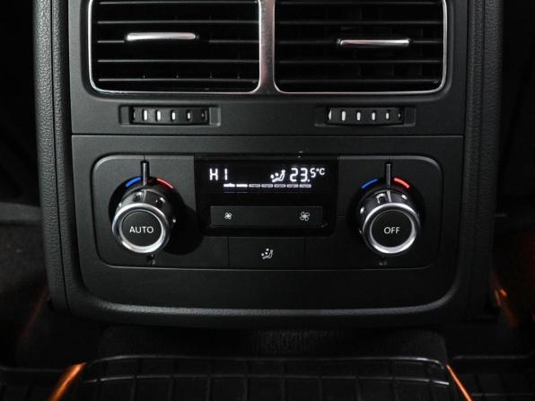 Volkswagen Touareg II с пробегом 2010 года, цена 2 149 000 рублей, 288925 км, внедорожник, Автокод Объявления