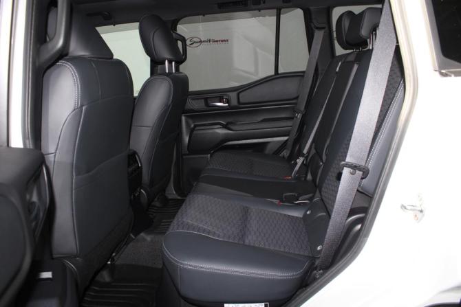 Toyota Land Cruiser Prado 250 Series с пробегом 2024 года, цена 8 400 000 рублей, 370 км, внедорожник, Автокод Объявления