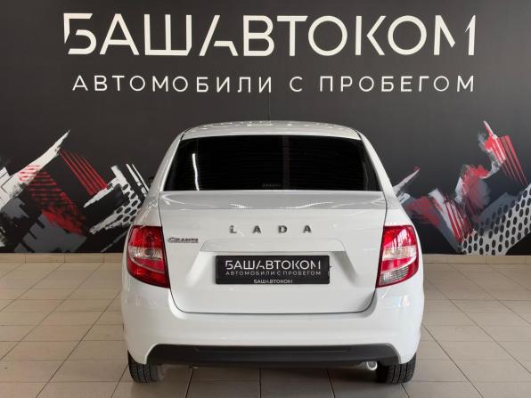 Lada (ВАЗ) Granta I Рестайлинг с пробегом 2024 года, цена 830 000 рублей, 22000 км, седан, Автокод Объявления