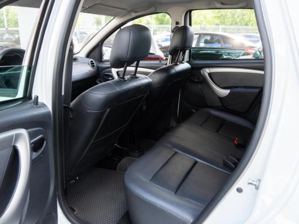 Renault Duster I с пробегом 2014 года, цена 930 000 рублей, 204519 км, внедорожник, Автокод Объявления