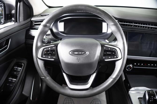 Omoda S5 с пробегом 2023 года, цена 1 429 000 рублей, 35393 км, седан, Автокод Объявления