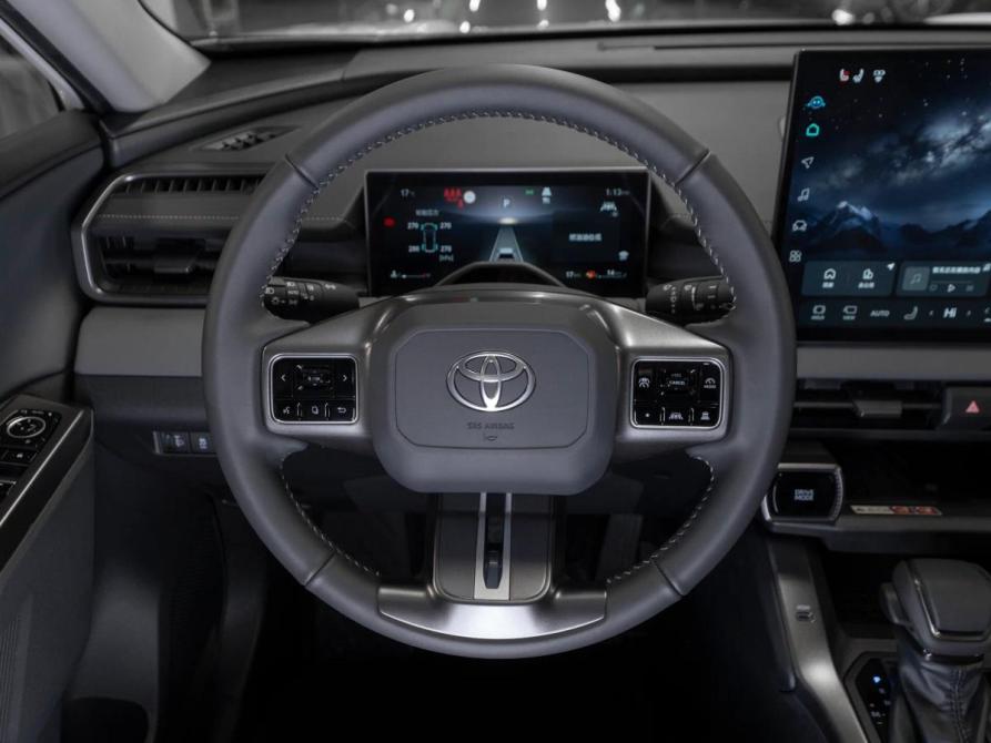 Toyota RAV4 VI (XA60) Москва  - изображение 11