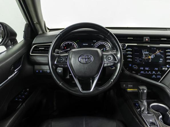 Toyota Camry VIII (XV70) с пробегом 2020 года, цена 2 749 000 рублей, 103780 км, седан, Автокод Объявления