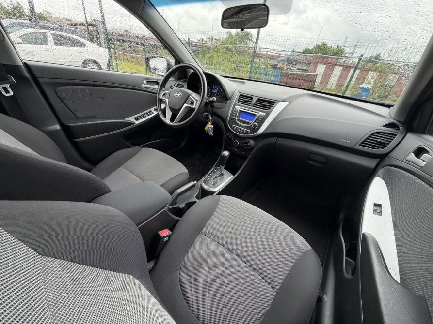 Hyundai Solaris I Санкт-Петербург  - изображение 12