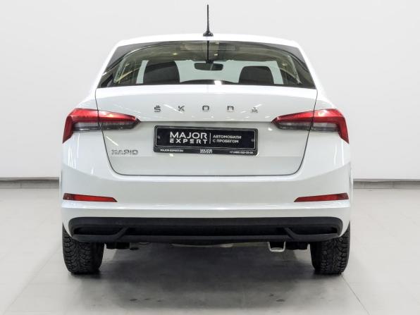 Skoda Rapid II с пробегом 2022 года, цена 1 670 000 рублей, 87379 км, лифтбек, Автокод Объявления
