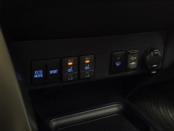 Toyota RAV4 IV (XA40) с пробегом 2013 года, цена 2 184 000 рублей, 121500 км, внедорожник, Автокод Объявления