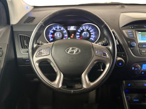 Hyundai ix35 I Рестайлинг с пробегом 2014 года, цена 1 270 000 рублей, 183654 км, внедорожник, Автокод Объявления