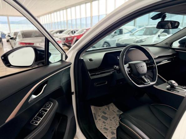 Omoda C5 I с пробегом 2023 года, цена 1 900 000 рублей, 15604 км, внедорожник, Автокод Объявления