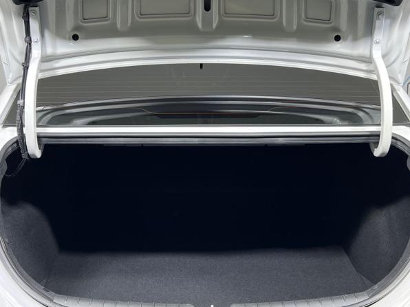 Hyundai Solaris II Рестайлинг с пробегом 2021 года, цена 1 239 000 рублей, 177372 км, седан, Автокод Объявления