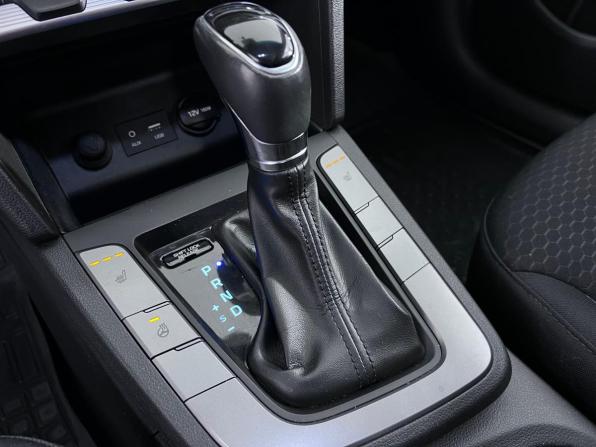Hyundai Elantra VI (AD) Рестайлинг с пробегом 2019 года, цена 1 399 000 рублей, 127001 км, седан, Автокод Объявления