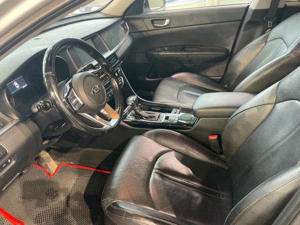 Kia Optima IV Рестайлинг с пробегом 2019 года, цена 1 375 000 рублей, 283073 км, седан, Автокод Объявления