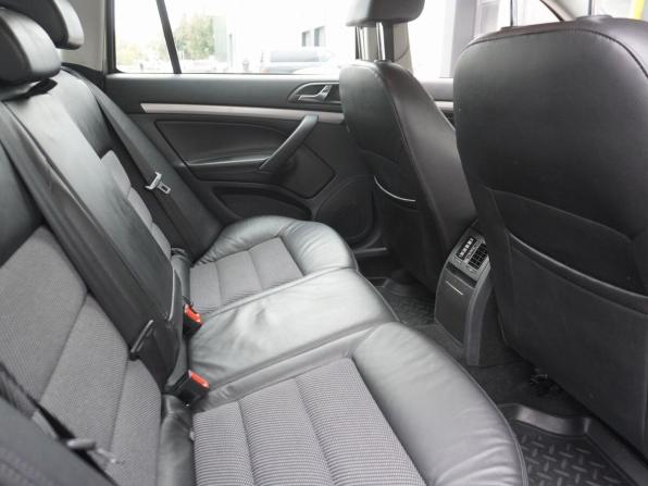 Skoda Octavia II (A5) Рестайлинг с пробегом 2009 года, цена 950 000 рублей, 125540 км, универсал, Автокод Объявления