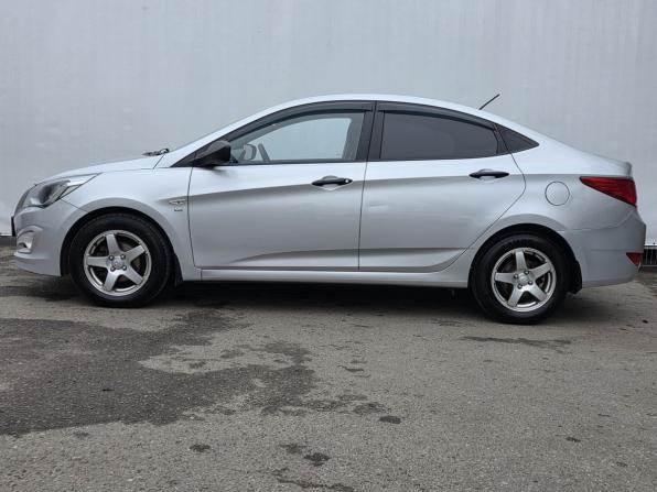 Hyundai Solaris I Рестайлинг с пробегом 2015 года, цена 870 000 рублей, 208415 км, седан, Автокод Объявления