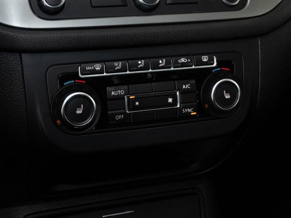 Volkswagen Tiguan I Рестайлинг с пробегом 2013 года, цена 1 408 000 рублей, 173907 км, внедорожник, Автокод Объявления