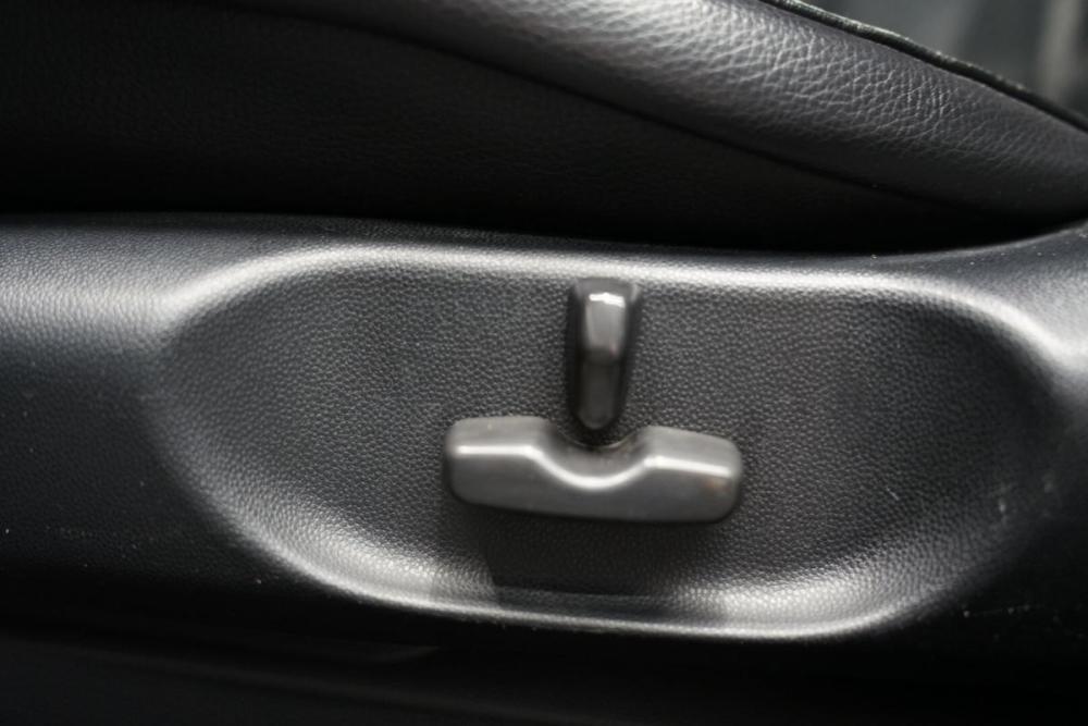 Mazda CX-7 I Крым  - изображение 11