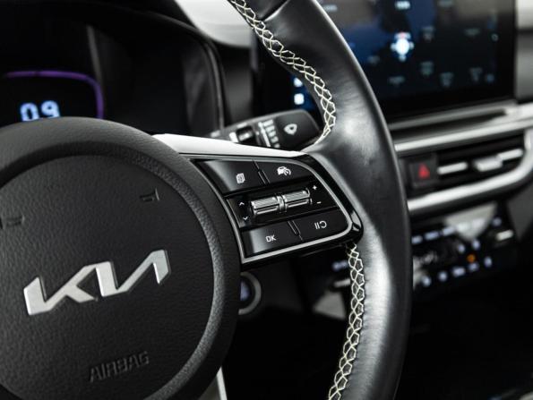 Kia K3 II (China Market) Рестайлинг с пробегом 2023 года, цена 2 149 700 рублей, 45376 км, седан, Автокод Объявления